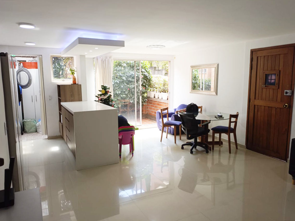 Casa en  Arriendo en Belén, Medellín en Loma De Los Bernal