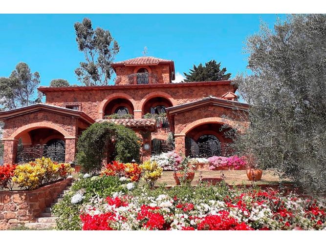 Casa de 4 alcobas en venta en Mesa De Los Santos, Piedecuesta, 500 m² · foto 4 de 24