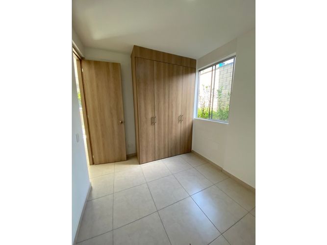 Apartamento de 3 alcobas en venta en Prados De Cataluña, Girón, 56 m² · foto 15 de 18