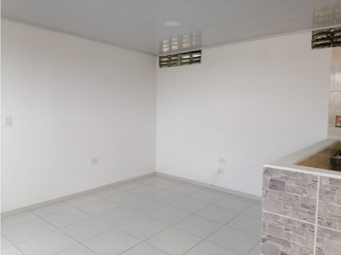 Casa de 8 alcobas en venta en San Francisco, Bucaramanga, 150 m² · foto 3 de 13