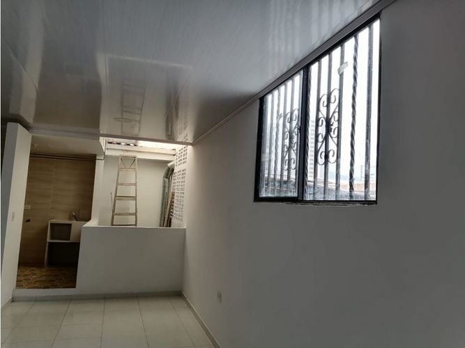 Casa de 8 alcobas en venta en San Francisco, Bucaramanga, 150 m² · foto 5 de 13