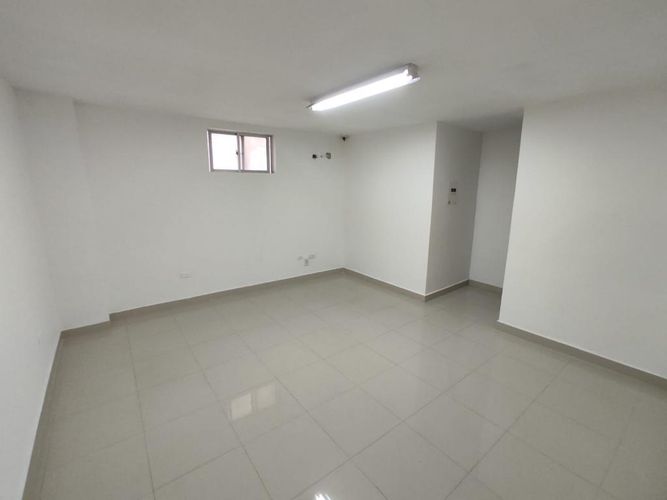 Oficina en arriendo en El Porvenir, Barranquilla, 35 m² · foto 2 de 3