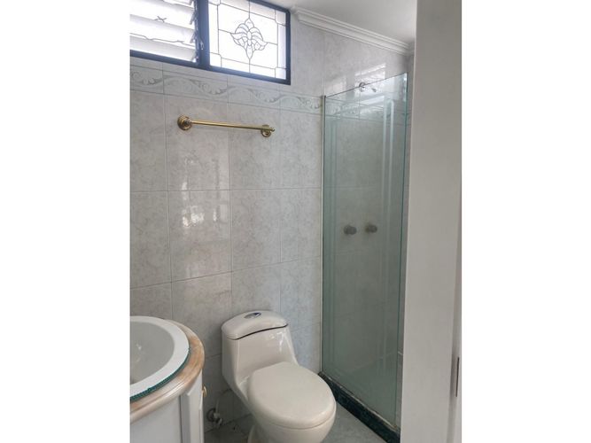 Casa de 4 alcobas en venta en Conquistadores, Medellín, 476 m² · foto 4 de 24