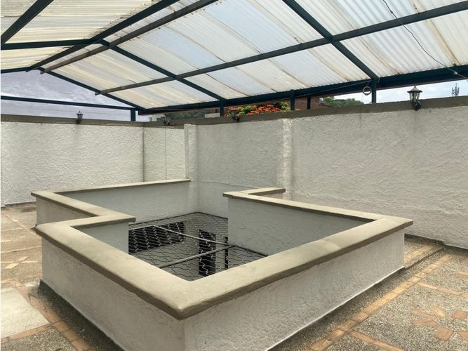 Casa de 4 alcobas en venta en Conquistadores, Medellín, 476 m² · foto 20 de 24