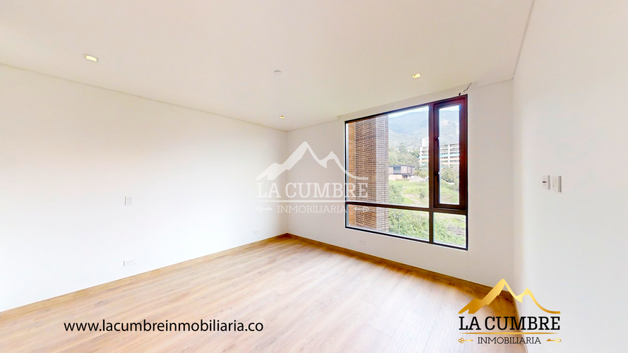 Apartamento de 3 alcobas en arriendo en El Poblado, Medellín, 140 m² · foto 10 de 12