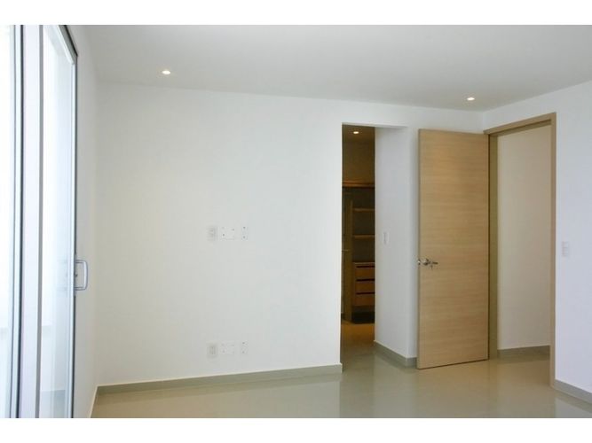 Apartamento en venta en Marbella, Cartagena · foto 10 de 13