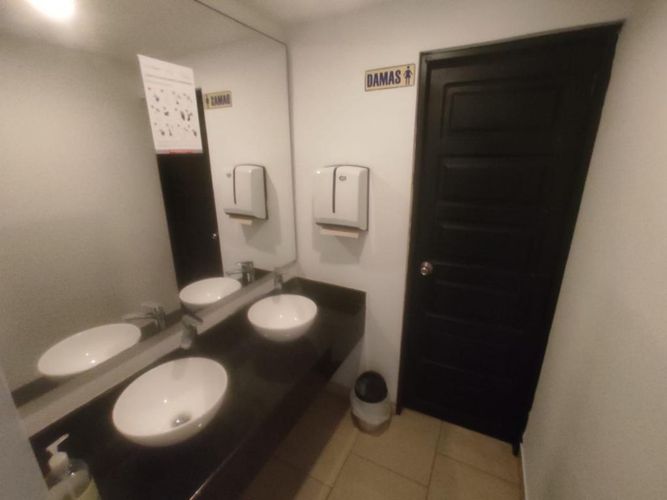 Local en venta en Granadillo, Barranquilla, 488 m² · foto 18 de 23