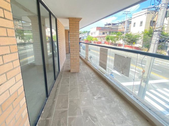 Local en arriendo en El Prado, Barranquilla, 25 m² · foto 4 de 10