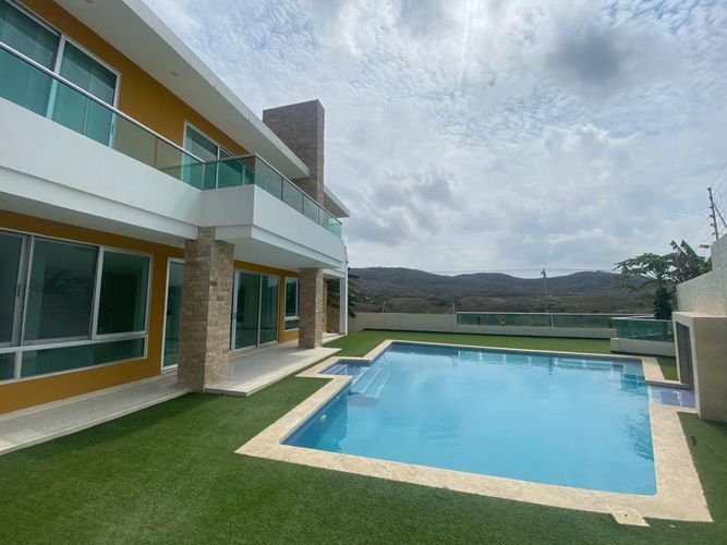 Casa de 4 alcobas en venta en Boston, Barranquilla, 550 m² · foto 3 de 24