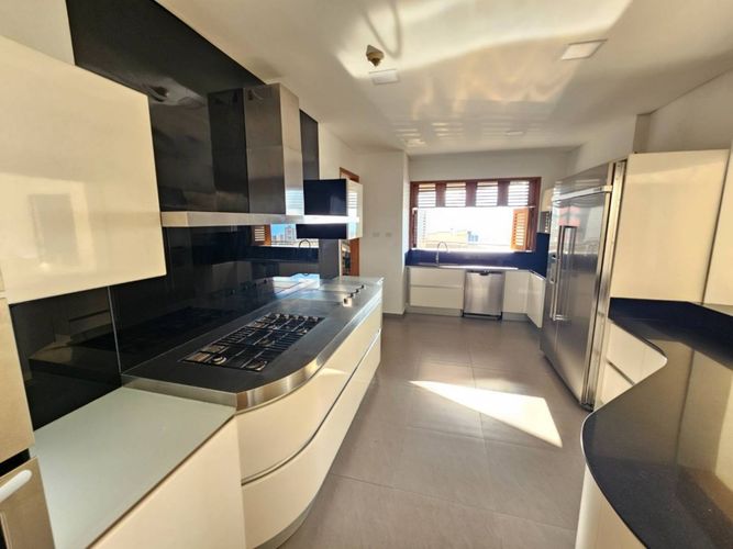 Apartamento de 3 alcobas en venta en Cabecera Del Llano, Bucaramanga, 262 m² · foto 17 de 24