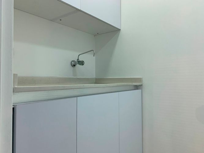 Oficina en arriendo en El Poblado, Medellín, 100 m² · foto 9 de 12