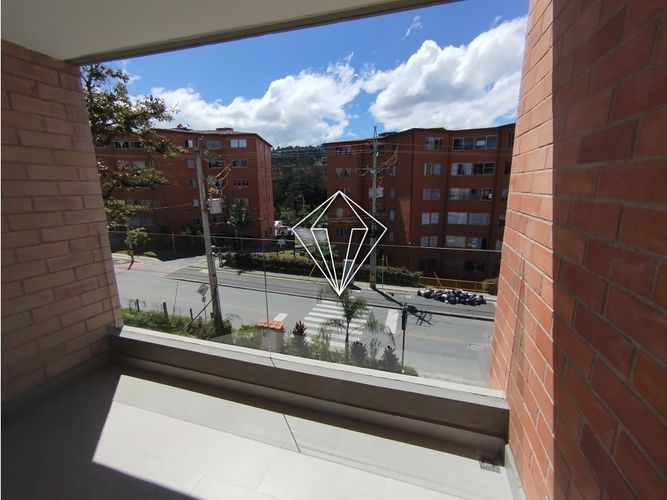 Apartamento de 2 alcobas en venta en Santa Elena, El Retiro, 70 m² · foto 6 de 24