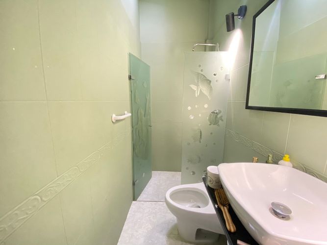 Local en arriendo en El Poblado, Medellín, 136 m² · foto 7 de 8