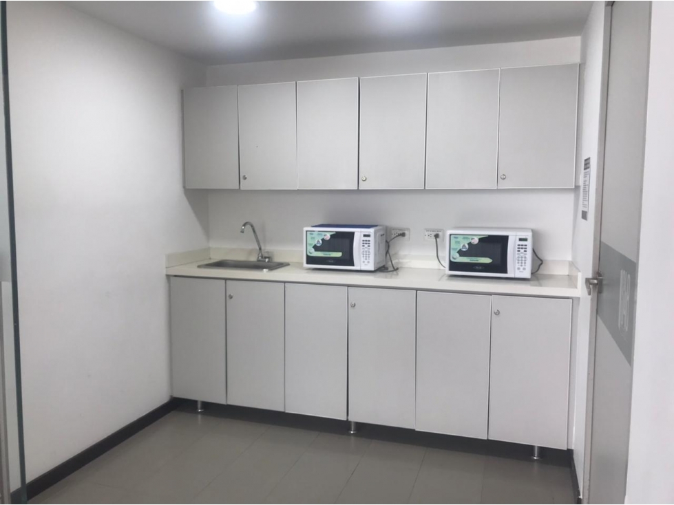 Oficina en  Venta en Las casitas, Envigado - Miniatura 24