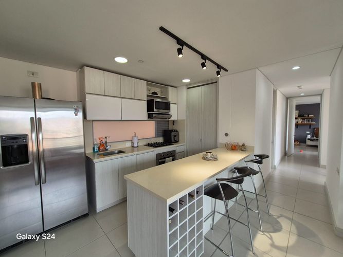 Apartamento en venta en Loma Del Chocho, Envigado · foto 4 de 12