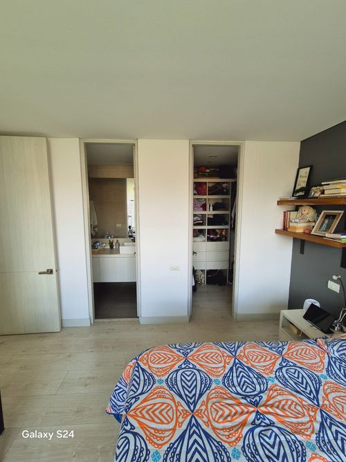 Apartamento en venta en Loma Del Chocho, Envigado · foto 8 de 12