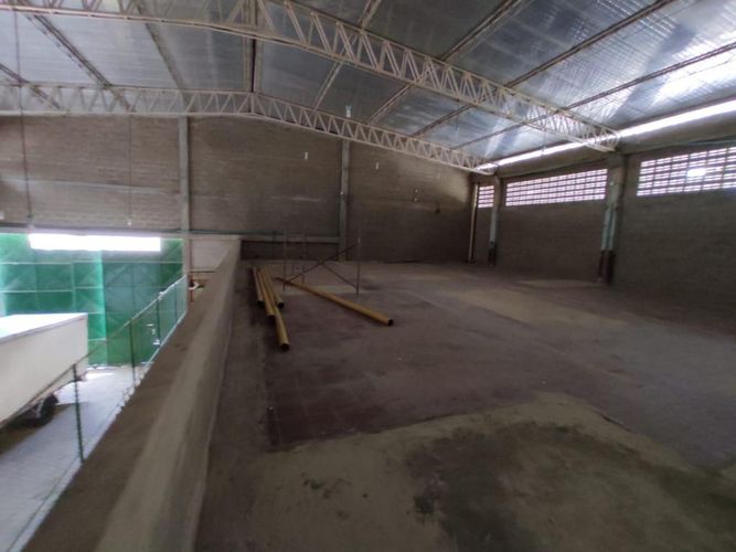 Bodega en arriendo en San Roque, Barranquilla, 1600 m² · foto 2 de 22