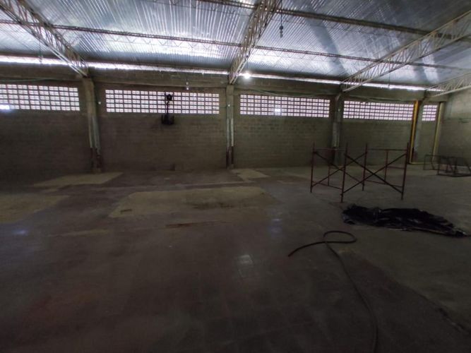 Bodega en arriendo en San Roque, Barranquilla, 1600 m² · foto 8 de 22