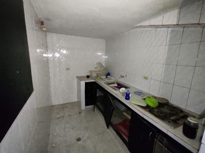 Bodega en arriendo en San Roque, Barranquilla, 1600 m² · foto 11 de 22
