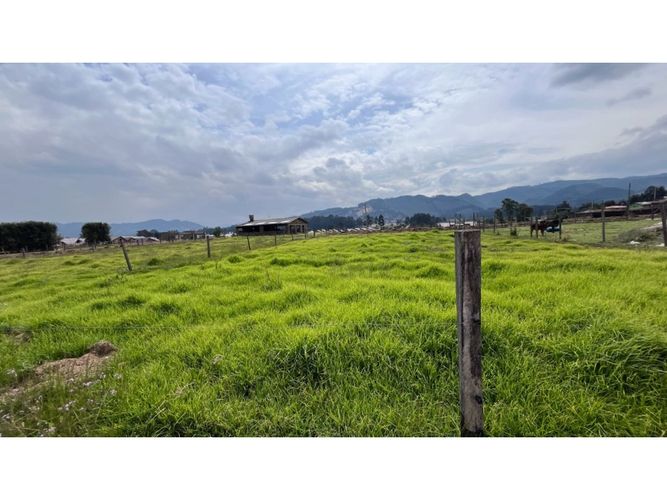 Lote en venta en Rio Grande, Cajicá, 908 m² · foto 4 de 4