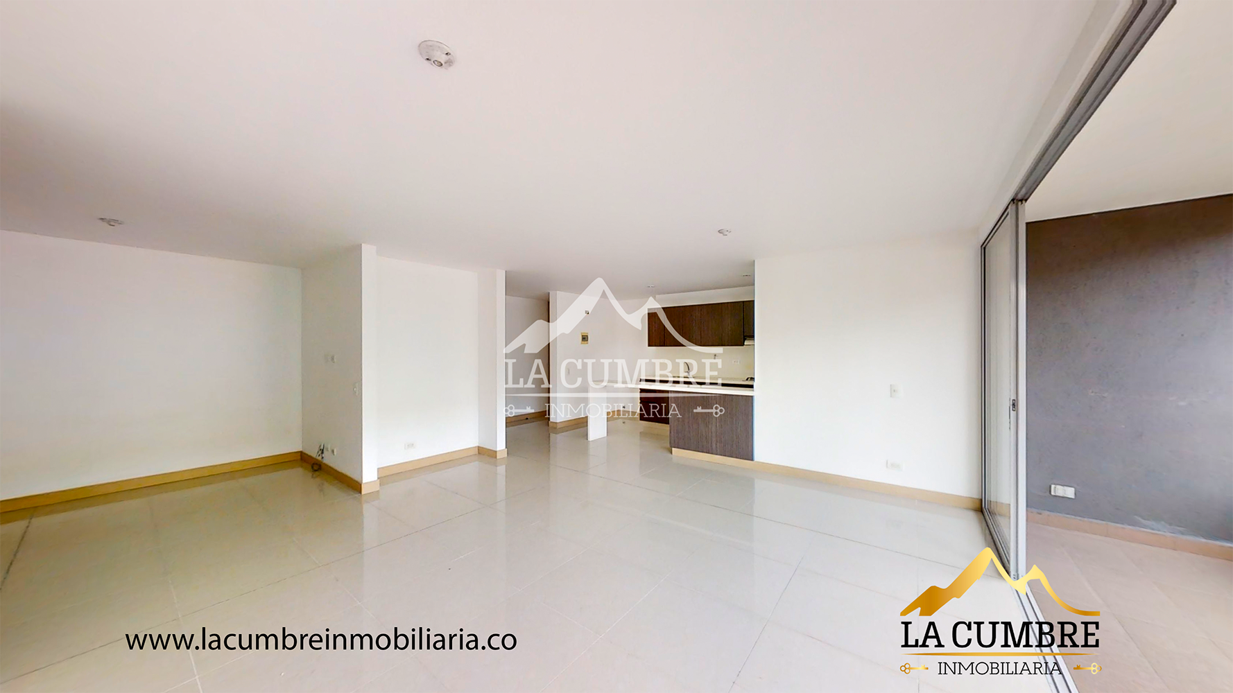 Apartamento en arriendo en Castropol, Medellín · foto 2 de 12