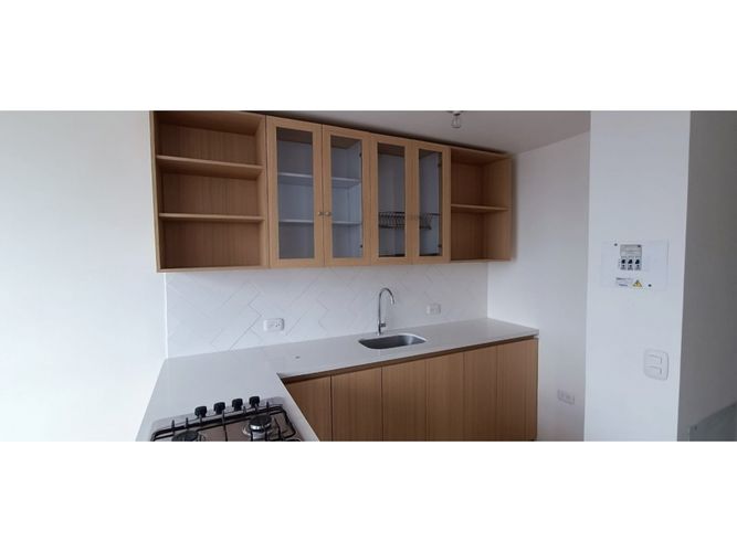 Apartaestudio en venta en Santa Isabel, Bogotá, 35 m² · foto 3 de 10