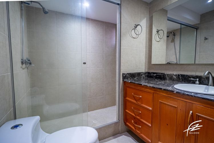 Apartamento en venta en Castropol, Medellín · foto 9 de 14
