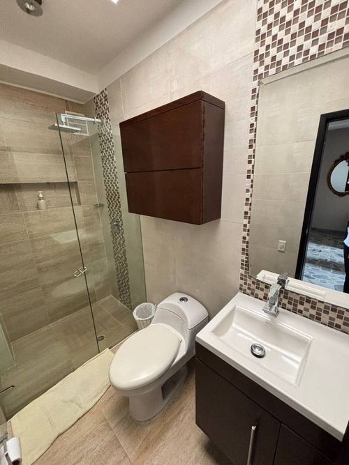 Casa de 5 alcobas en venta en Cabecera Del Llano, Bucaramanga, 240 m² · foto 13 de 14
