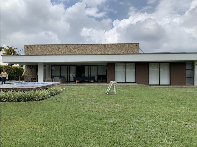 Casa de 4 alcobas en venta en Avenida Centenario, Armenia, 500 m² · foto 9 de 24