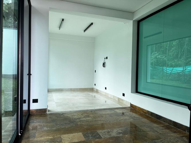 Casa de 4 alcobas en venta en El Poblado, Medellín, 1085 m² · foto 10 de 20