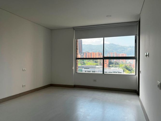Apartamento de 1 alcoba en venta en Cumbres, Envigado, 180 m² · foto 10 de 20