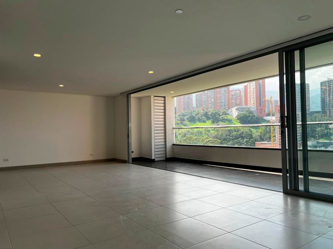 Apartamento de 1 alcoba en venta en Cumbres, Envigado, 180 m² · foto 15 de 20
