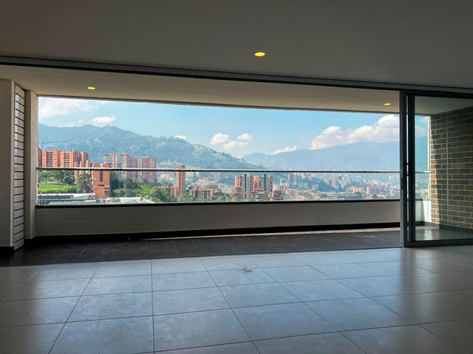 Apartamento de 1 alcoba en venta en Cumbres, Envigado, 180 m² · foto 16 de 20