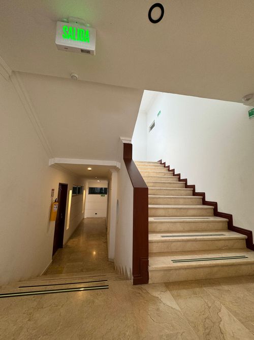 Edificio en venta en Cristales, Cali, 2100 m² · foto 11 de 24