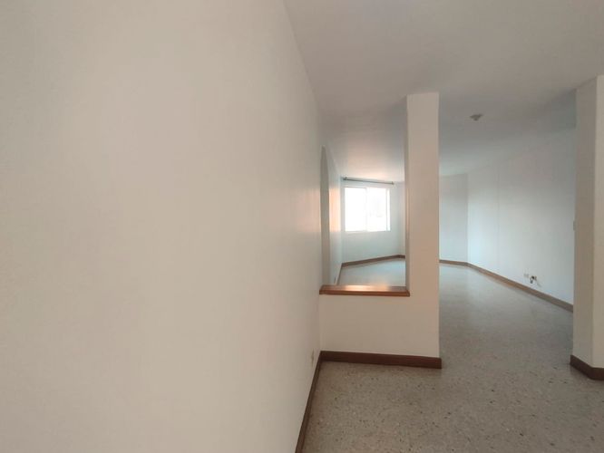 Apartamento de 3 alcobas en arriendo en El Poblado, Medellín, 117 m² · foto 12 de 18