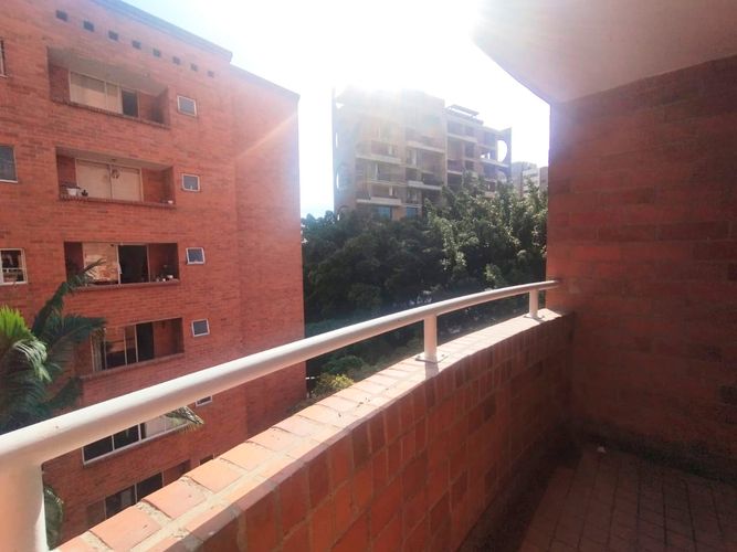Apartamento de 3 alcobas en arriendo en El Poblado, Medellín, 117 m² · foto 18 de 18