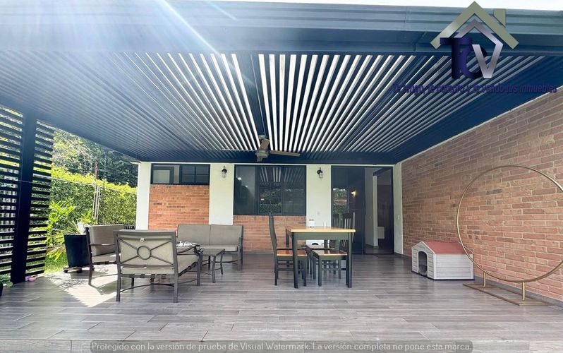 Casa de 5 alcobas en venta en Ruitoque Bajo, Floridablanca, 270 m² · foto 11 de 11