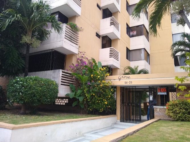 Apartamento de 5 alcobas en venta en Altos De Riomar, Barranquilla, 268 m² · foto 3 de 24