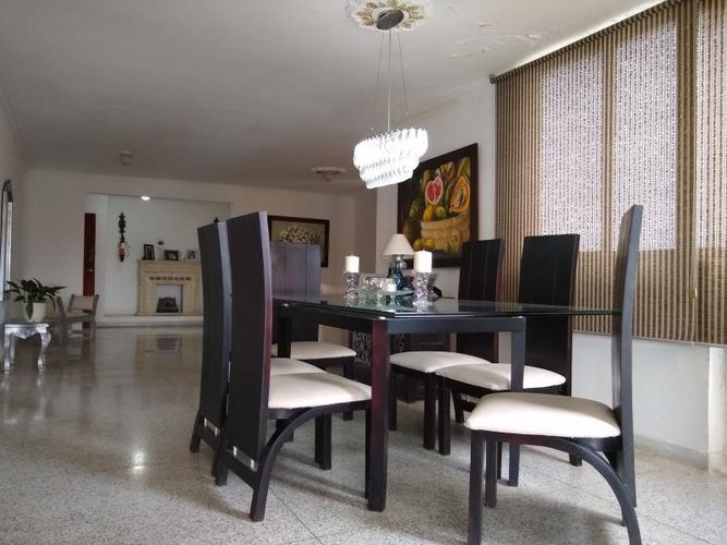 Apartamento de 5 alcobas en venta en Altos De Riomar, Barranquilla, 268 m² · foto 11 de 24