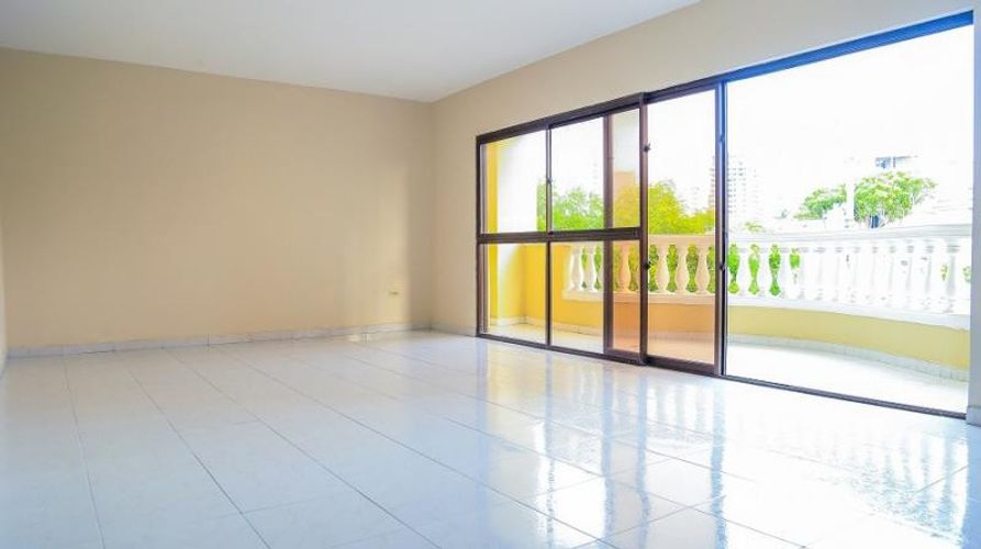 Apartamento de 3 alcobas en venta en Altos De Riomar, Barranquilla, 240 m² · foto 14 de 21