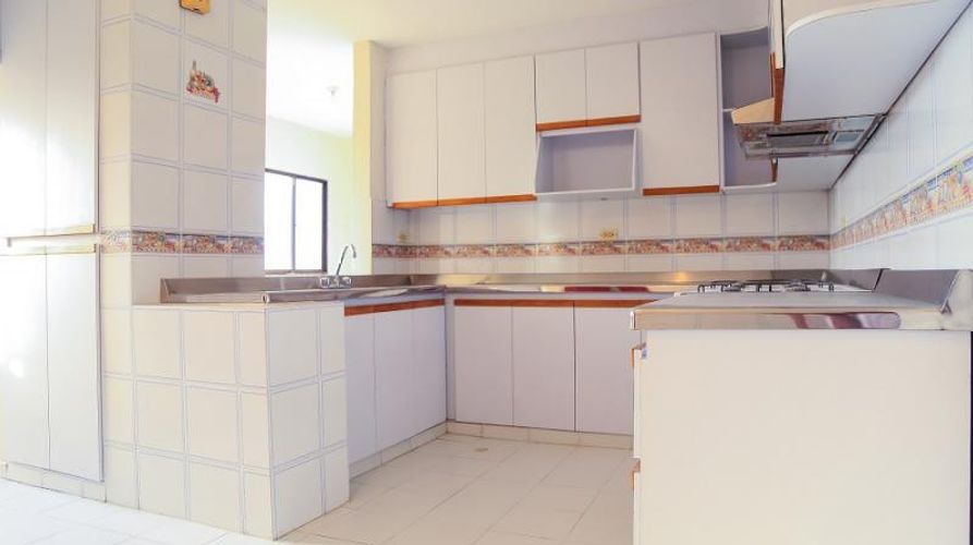 Apartamento de 3 alcobas en venta en Altos De Riomar, Barranquilla, 240 m² · foto 16 de 21
