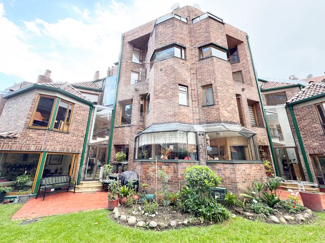 Casa de 4 alcobas en venta en Sotileza, Bogotá, 205 m² · foto 3 de 24