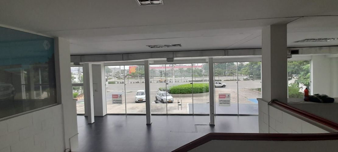 Oficina en arriendo en La Union, Barranquilla, 1547 m² · foto 3 de 24