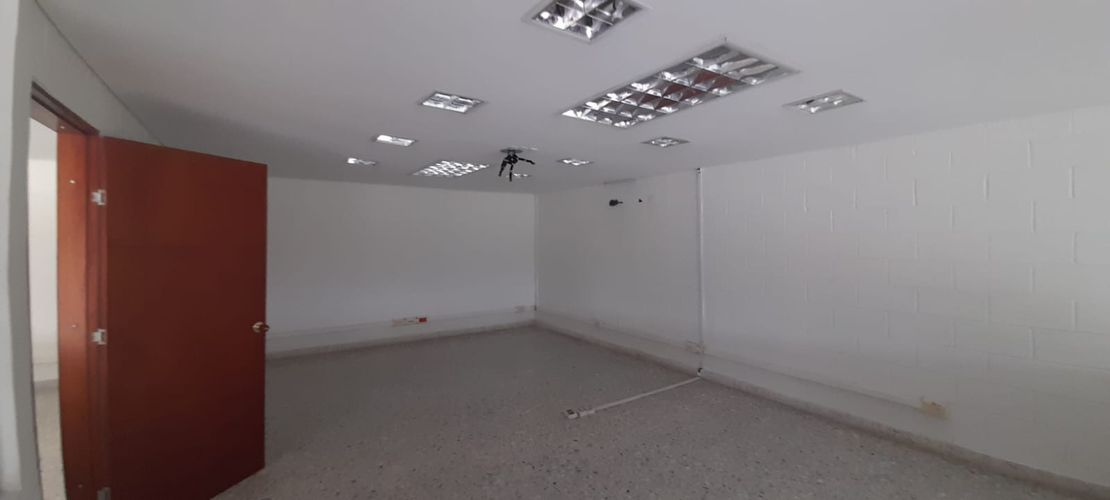 Oficina en arriendo en La Union, Barranquilla, 1547 m² · foto 8 de 24