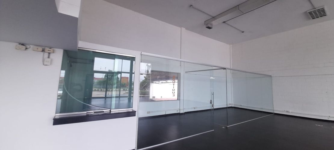 Oficina en arriendo en La Union, Barranquilla, 1547 m² · foto 12 de 24