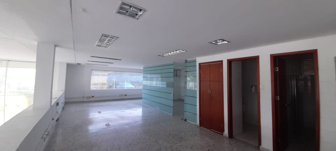 Oficina en arriendo en La Union, Barranquilla, 1547 m² · foto 21 de 24