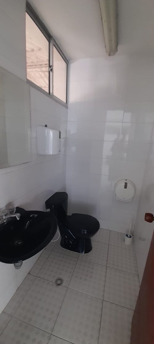 Oficina en arriendo en La Union, Barranquilla, 1547 m² · foto 23 de 24