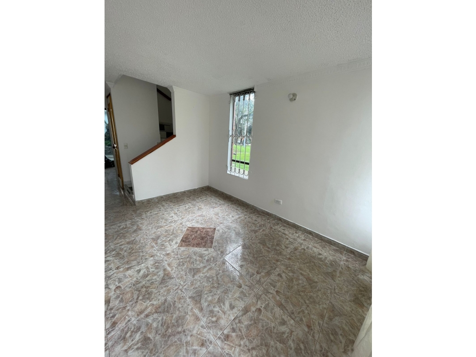 Apartaestudio en venta en El Cortijo, Bogotá, 140 m² · foto 5 de 24