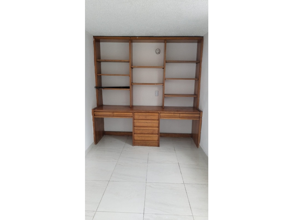 Apartaestudio en venta en El Cortijo, Bogotá, 140 m² · foto 14 de 24