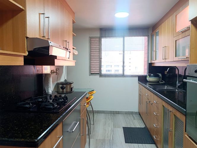 Apartamento de 3 alcobas en arriendo en El Poblado, Medellín, 150 m² · foto 7 de 20